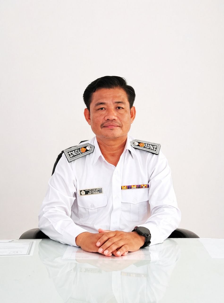 លោក ជួប តុងហេង 