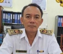 លោក អោក ធីរ៉ា